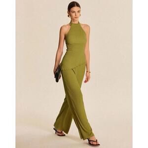 Comnense Two Piece Set